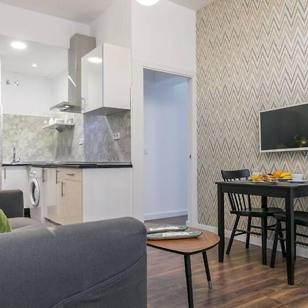 Apartamentos Plaza De Pedro Zerolo I Madrid Eksteriør bilde