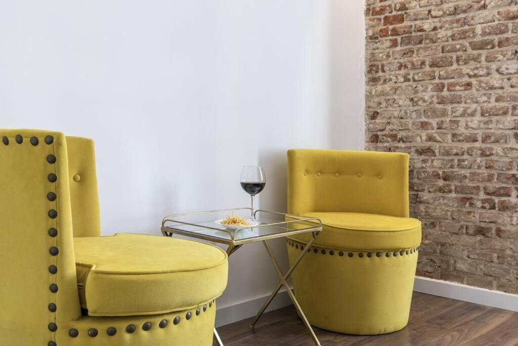 Apartamentos Plaza De Pedro Zerolo I Madrid Eksteriør bilde