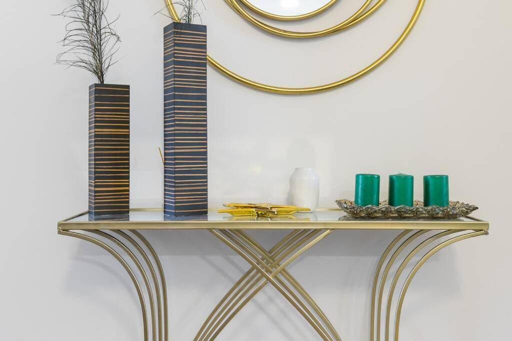 Apartamentos Plaza De Pedro Zerolo I Madrid Eksteriør bilde