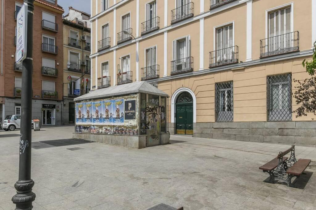 Apartamentos Plaza De Pedro Zerolo I Madrid Eksteriør bilde